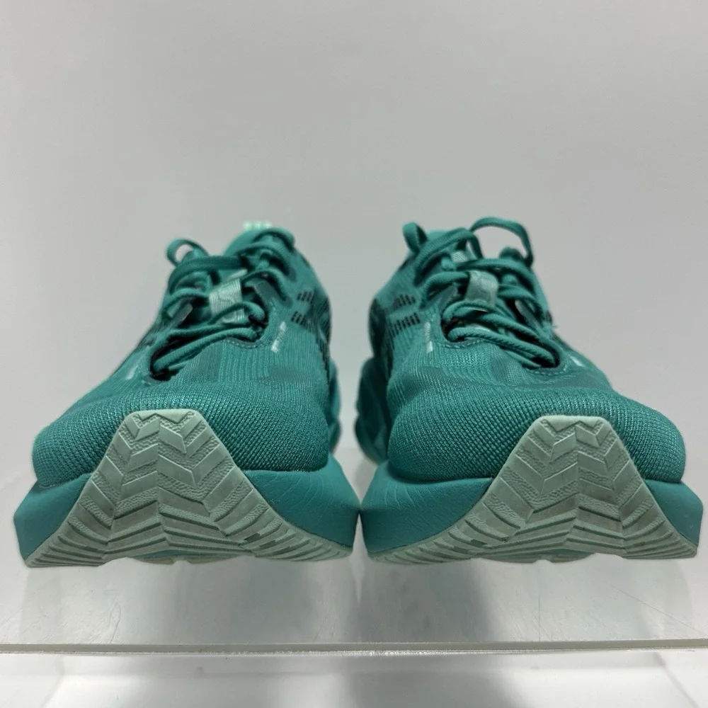 Asics Novablast 5 1012B765 Wave Teal Running Shoes Sneakers Women's Size 8